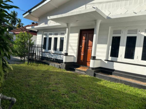 Negombo - Entire House - Sleeps 7 - Close to the Airport